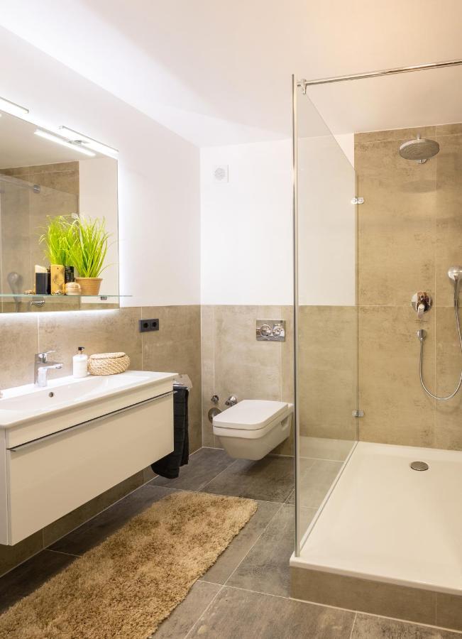 Sweethome - Luxus Pur - Grosse Kueche, 2 Baeder, 2 Terrassen Ottobrunn Zewnętrze zdjęcie