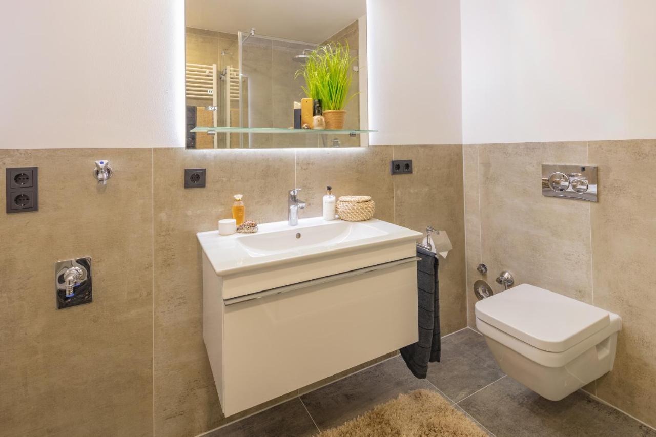 Sweethome - Luxus Pur - Grosse Kueche, 2 Baeder, 2 Terrassen Ottobrunn Zewnętrze zdjęcie