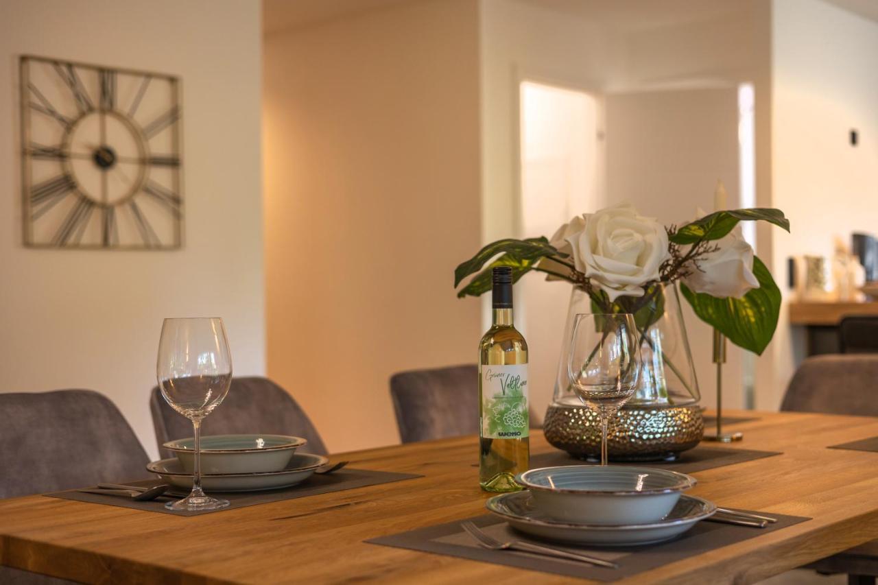 Sweethome - Luxus Pur - Grosse Kueche, 2 Baeder, 2 Terrassen Ottobrunn Zewnętrze zdjęcie